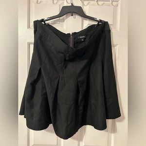 pleated torrid skirt